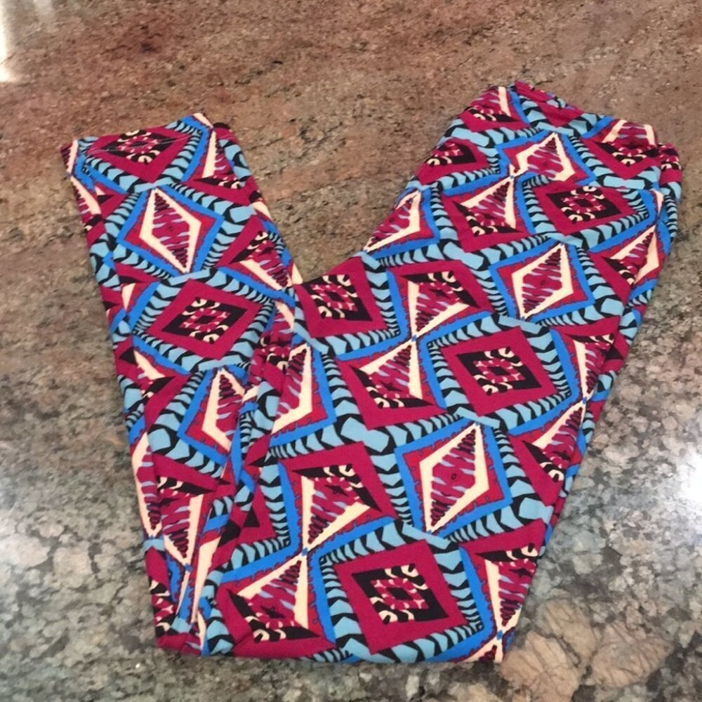 OS NWOT LuLaRoe Leggings A04 2793